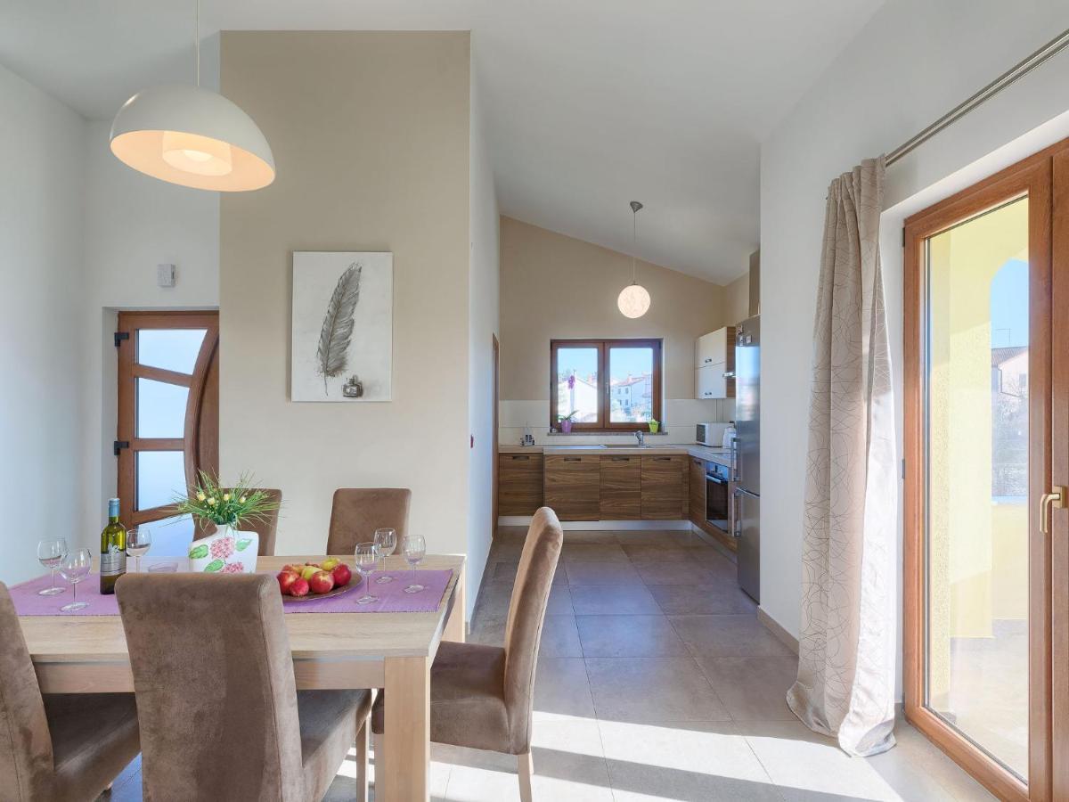 Holiday Home Linden Tree By Interhome Pula Eksteriør billede
